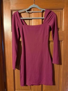 Aritzia (Babaton) Long Sleeve Square Neck Bodycon Dress - Plum